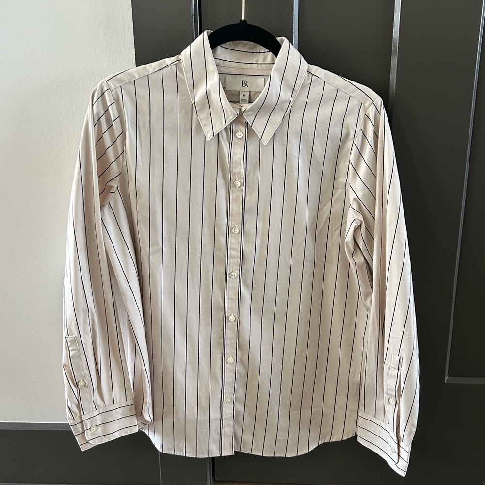 Banana Republic The Perfect Shirt Striped Size Medium